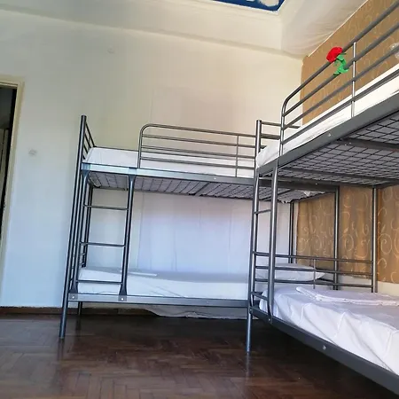 Thissio Room In The Apartmen Share Athens Exterior photo